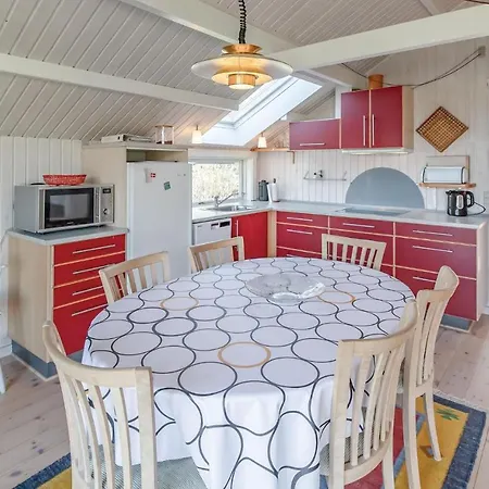 Semesterbostad Three-bedroom In Brenderup Fyn